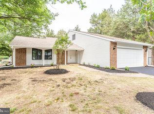 113 Hopeland Ln, Sterling, VA 20164