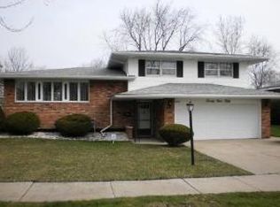 2950 191st Pl, Lansing, IL 60438