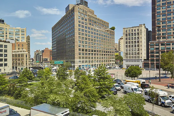 Sold by Stribling | media 17