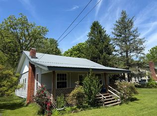 110 Fisher St, Andrews, NC 28901