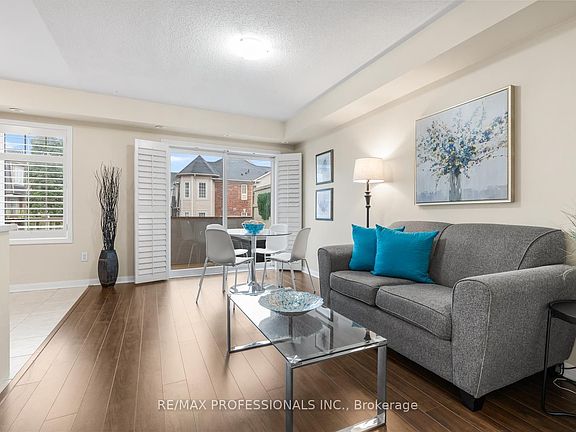 3rd image of 3025 Elmcreek Rd #5