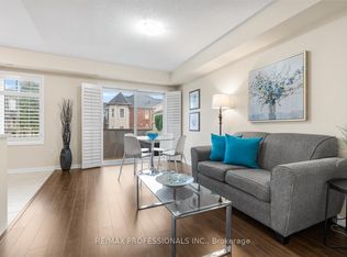 3025 Elmcreek Rd #5, Mississauga, ON L5B 0B6