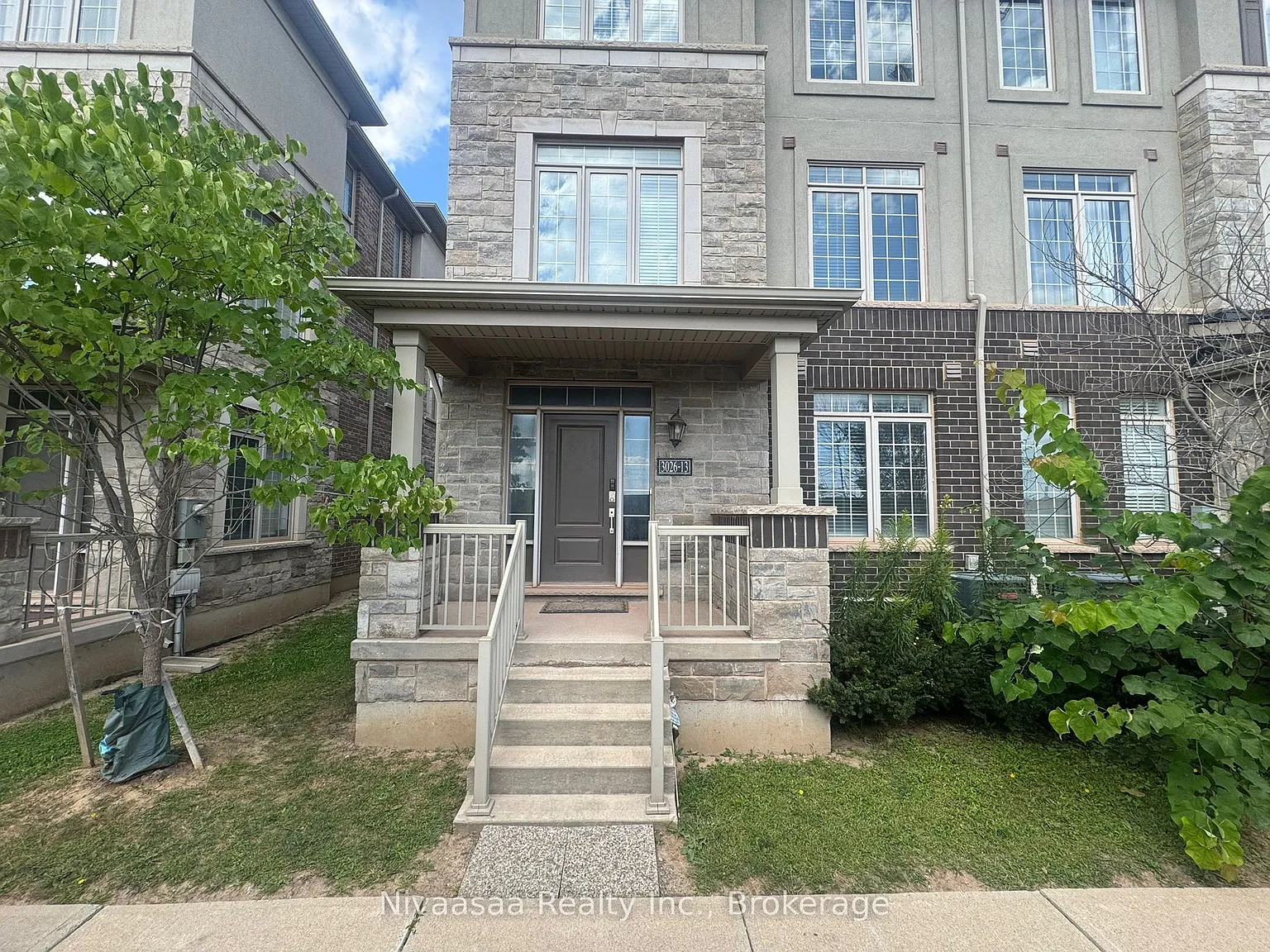 3 bed, $3,499 — Photo 2