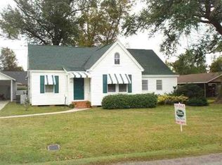 6370 Madison Blvd, Groves, TX 77619