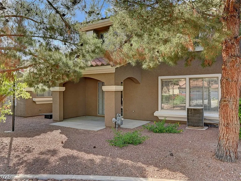 7275 Diamond Canyon Ln #103 — Photo 38