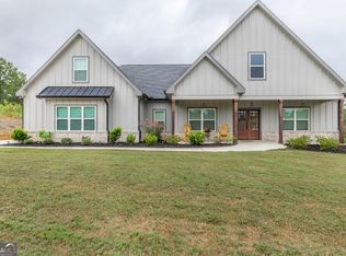 216 Creekside Trl, Forsyth, GA 31029
