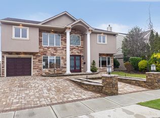 3230 Hewlett Ave, Merrick, NY 11566