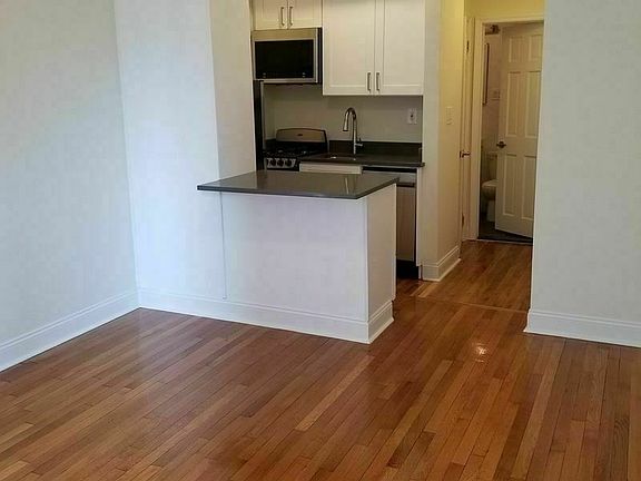 2nd image of 342 E 49th St #3C