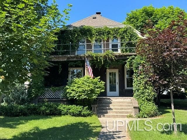 1st image of 1121 N 16th St