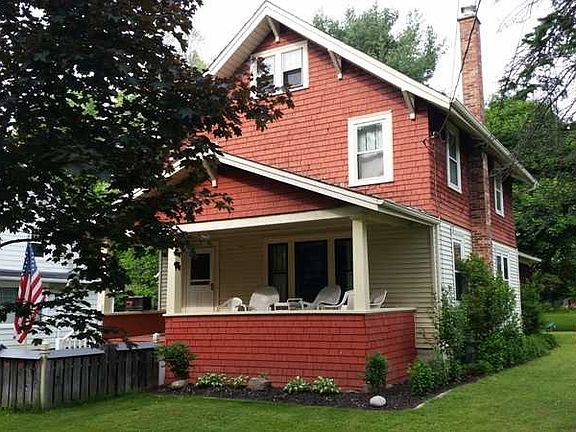 2nd image of 274 Walnut St