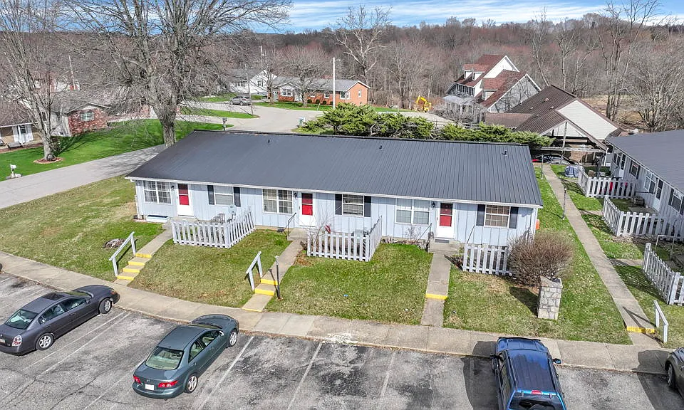 Woodgate Apartments