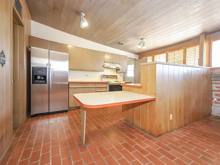 5650 E Burns St — Photo 17