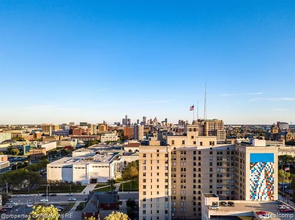 15 E Kirby St APT 914, Detroit, MI 48202