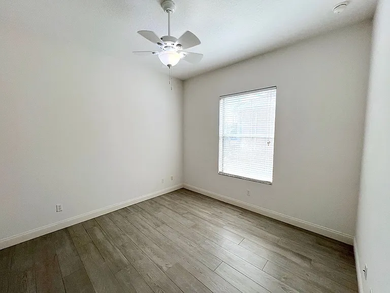 27 Empress Ln — Photo 25