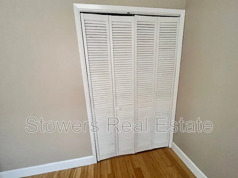 221 Green St — Photo 10