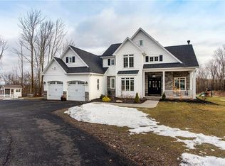 723 Higby Rd, New Hartford, NY 13413