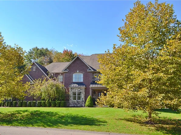409 Quarter Horse Ln, Cranberry Twp, PA 16046