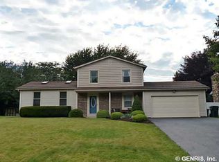 127 Applegrove Dr, Rochester, NY 14612