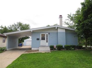 1605 47th St NE, Cedar Rapids, IA 52402