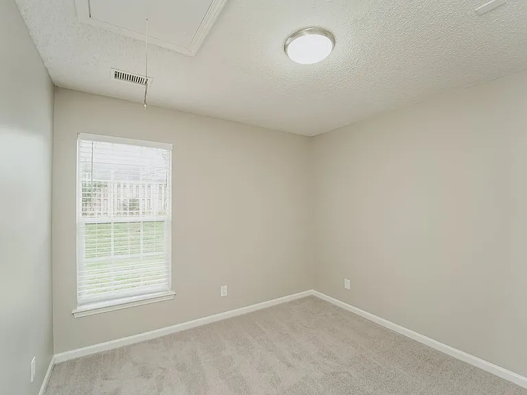 8232 Fox Swamp Rd — Photo 15