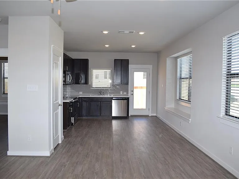 116D Amber Fields Trl — Photo 7