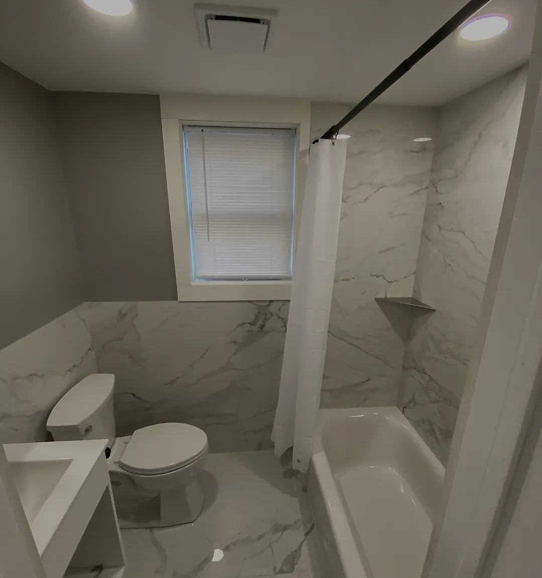 2 bed, 980 sqft, $1,700 — Photo 4