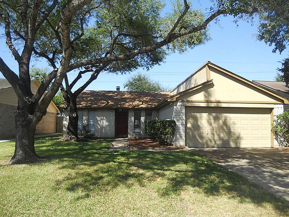 1st image of 20266 Smithfield Crossing Ln