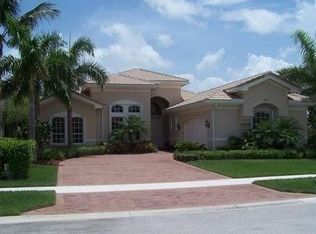 8836 Goldenwood Lake Ct, Boynton Beach, FL 33473