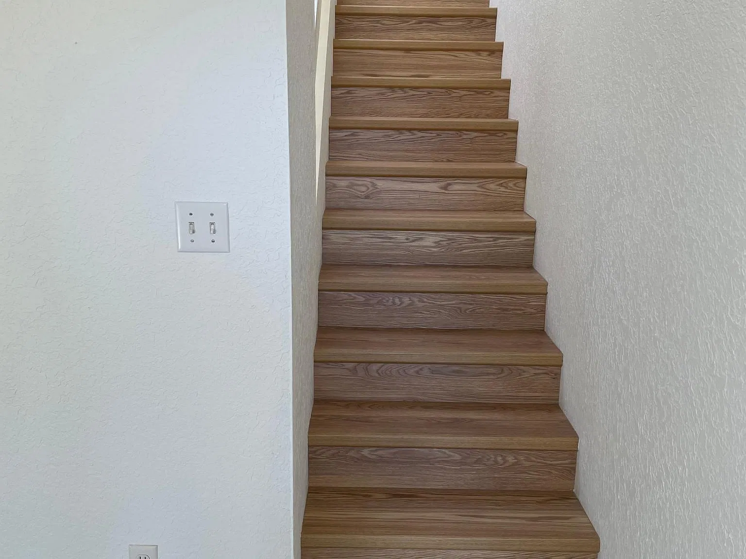 2 bed, 1.5 bath, 1348 sqft, $4,850 — Photo 4