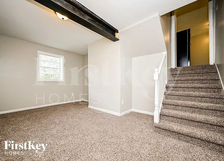 3031 Orbit Cir — Photo 3