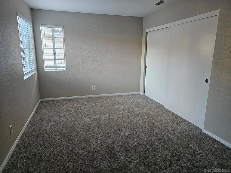 11044 Avenida De Los Lobos — Photo 8