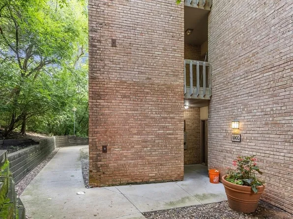 5900 Forest View Rd APT 2A, Lisle, IL 60532