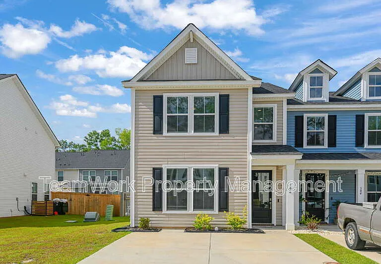 506 Green Fern Dr — Photo 1