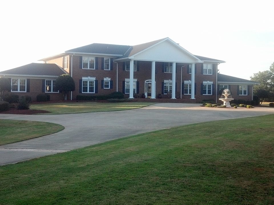 7300 sq ft on 27 acres