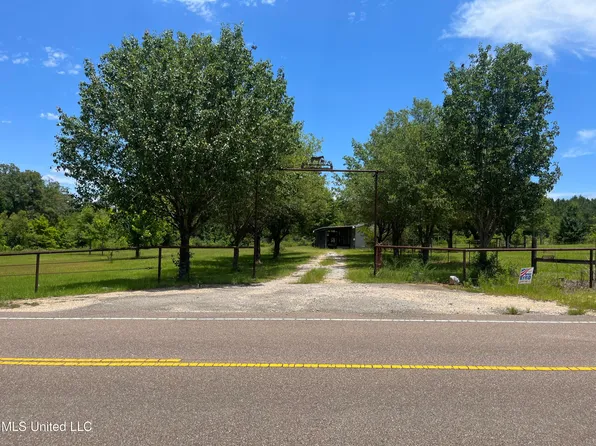 200 Yawn School Rd, Lumberton, MS 39455