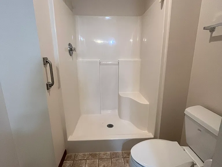 S Warmwater Ave — Photo 10