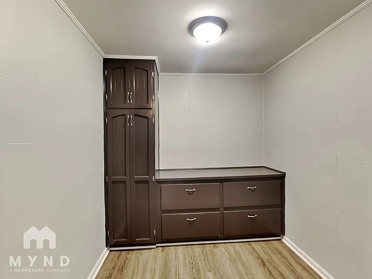 5190 Roger Dr — Photo 17