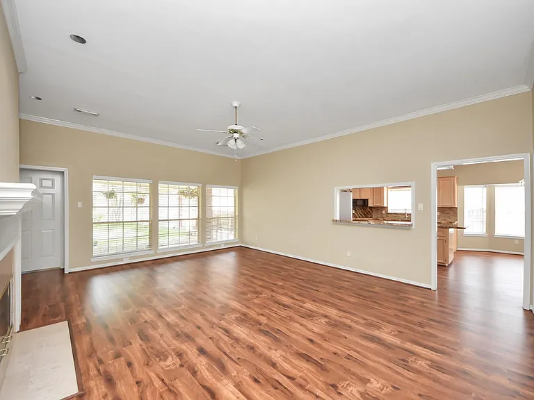 16710 Colony Terrace Dr — Photo 32
