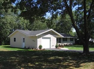 7 Hanna Rd, Framingham, MA 01701