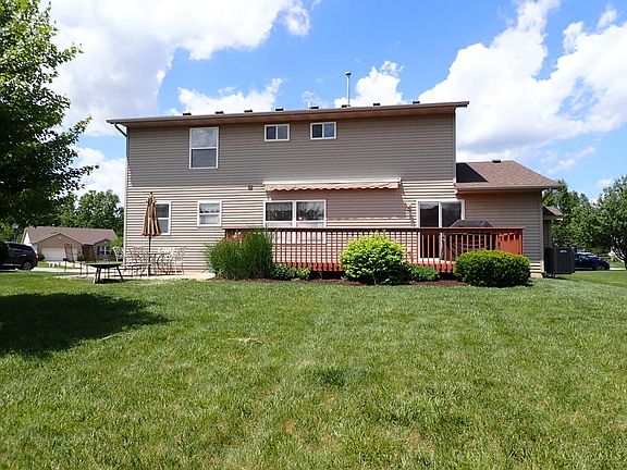3rd image of 2017 Apple Knoll Ln