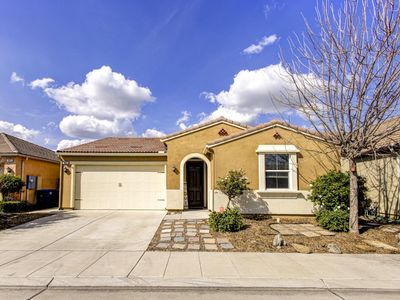 3831 Joaquin Ave, Clovis, CA, 93619