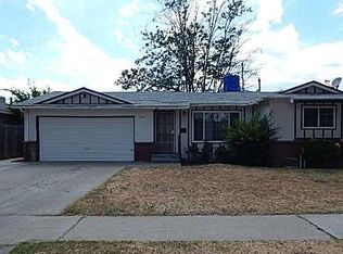 1714 S Whitney Ave, Fresno, CA 93702