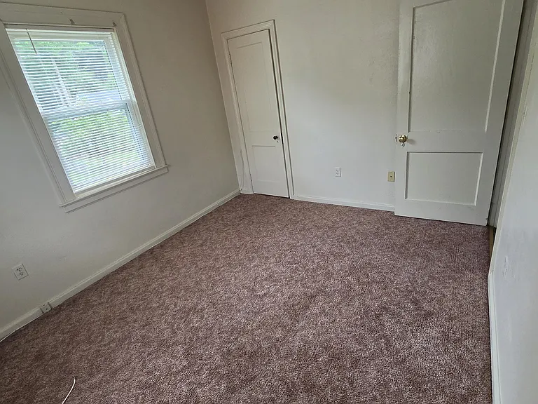1676 S Sycamore St #2 — Photo 12