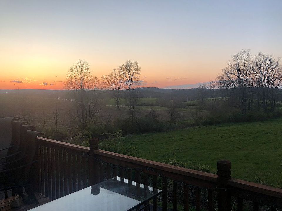 2nd image of 7076 Hershey Rd