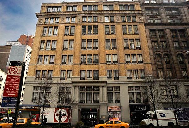 2nd image of 295 Park Ave S APT 6E