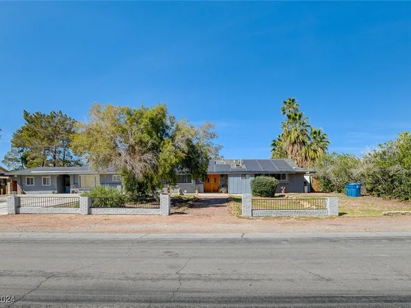2092 Surrey Ln, Las Vegas, NV 89119