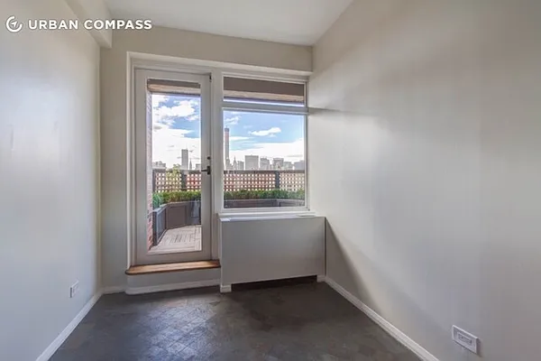 Rented by Compass | media 30