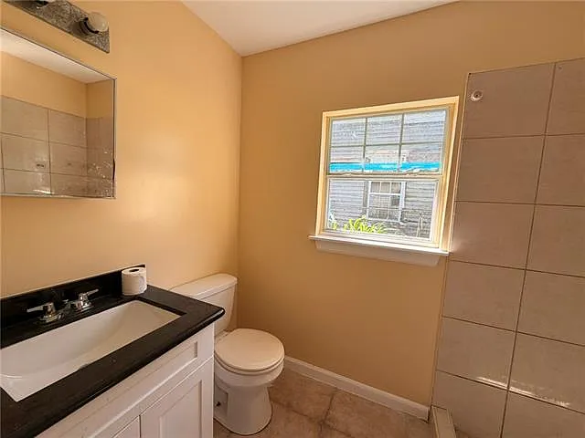 2712 Lasalle St — Photo 14