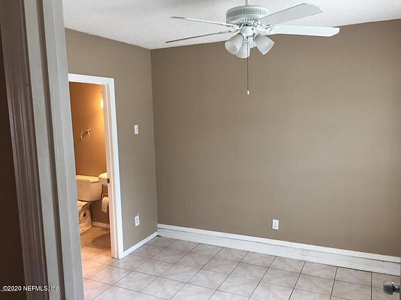 3rd image of 5141 Glen Alan Ct N