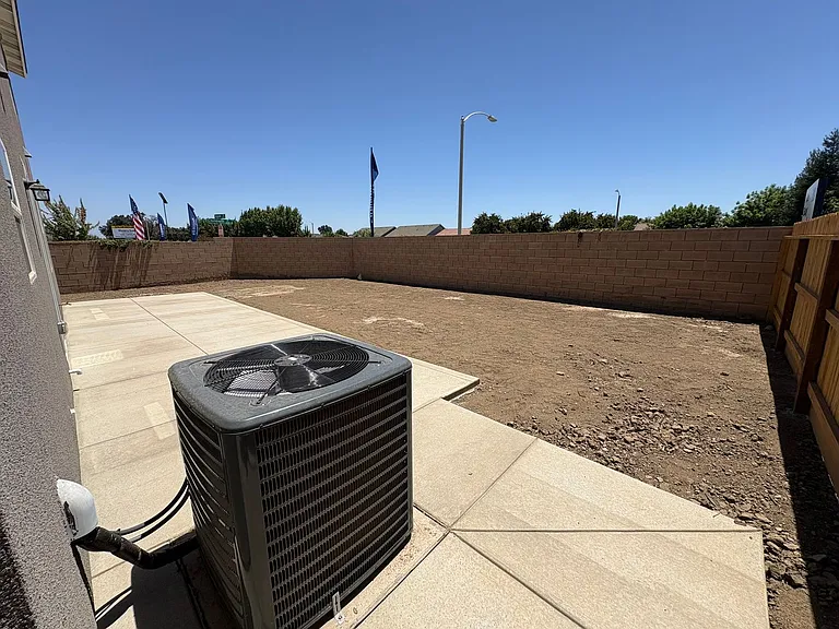 4005 W Babcock Ave — Photo 52